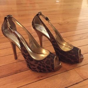 Brown Cheetah Sparkly Guess 45in Heal